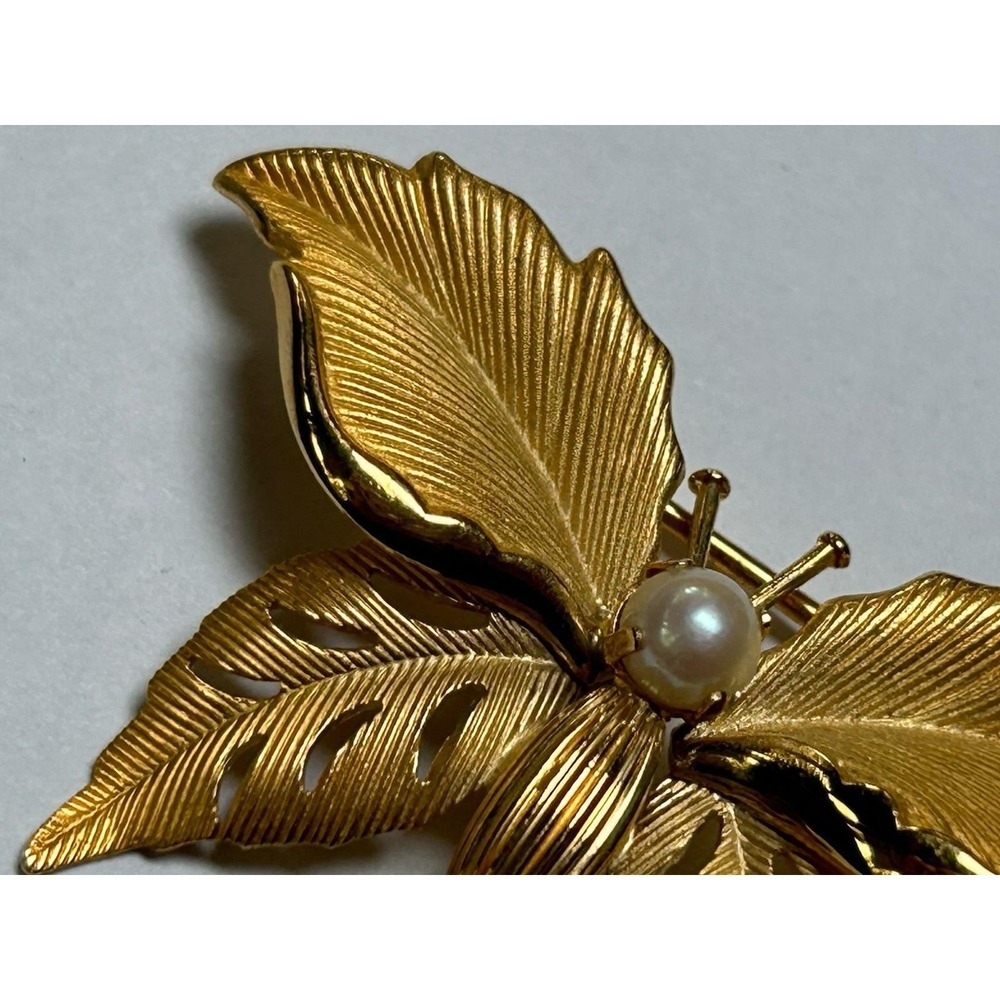 Vintage Signed C.R.CO. , Charles Reis 12 kt Gold Filled Butterfly With Pearl - Picture 4 of 7